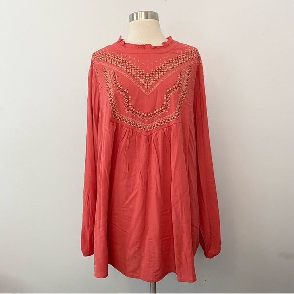 NWT Torrid Coral Crinkle Gauze Boho Relaxed Embroidered Blouse Women’s 3X - Picture 4 of 11